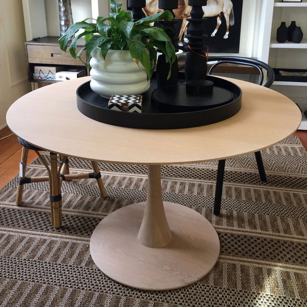 Prudence Dining Table Apartmento